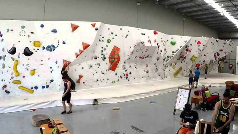 Reach new heights and experience the thrill of bouldering at 9 Degrees, Sydney’s indoor rock climbing gym!
